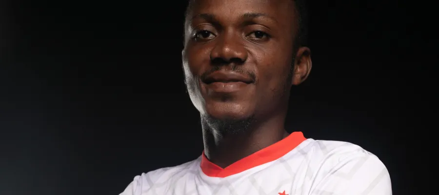 thibaud-yameogo-rejoint-les-bleu-et-rouge
