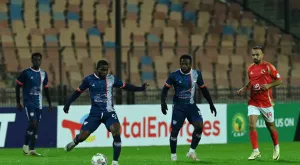 les-yeyes-au-caire-face-a-al-ahly